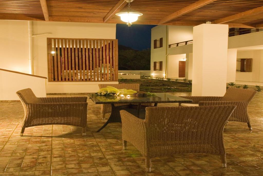 Syia Hotel Sougia Exterior foto